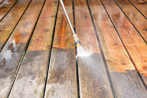 Best Commercial Building Pressure Washing  in Verona, WI